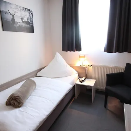 Szálloda Restaurant Jaegerhof Braunschweig